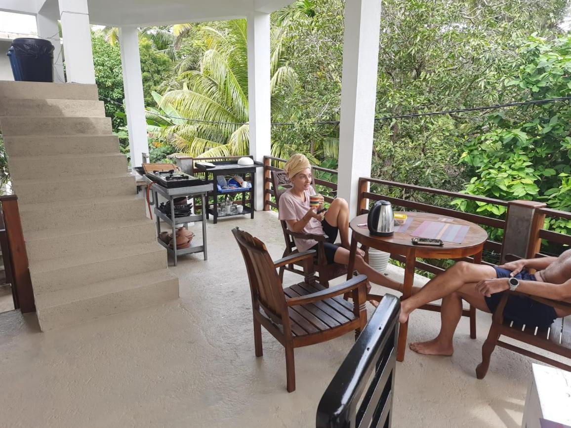 Siyon Yula - Guest House ฮิกคาดูวา ภายนอก รูปภาพ